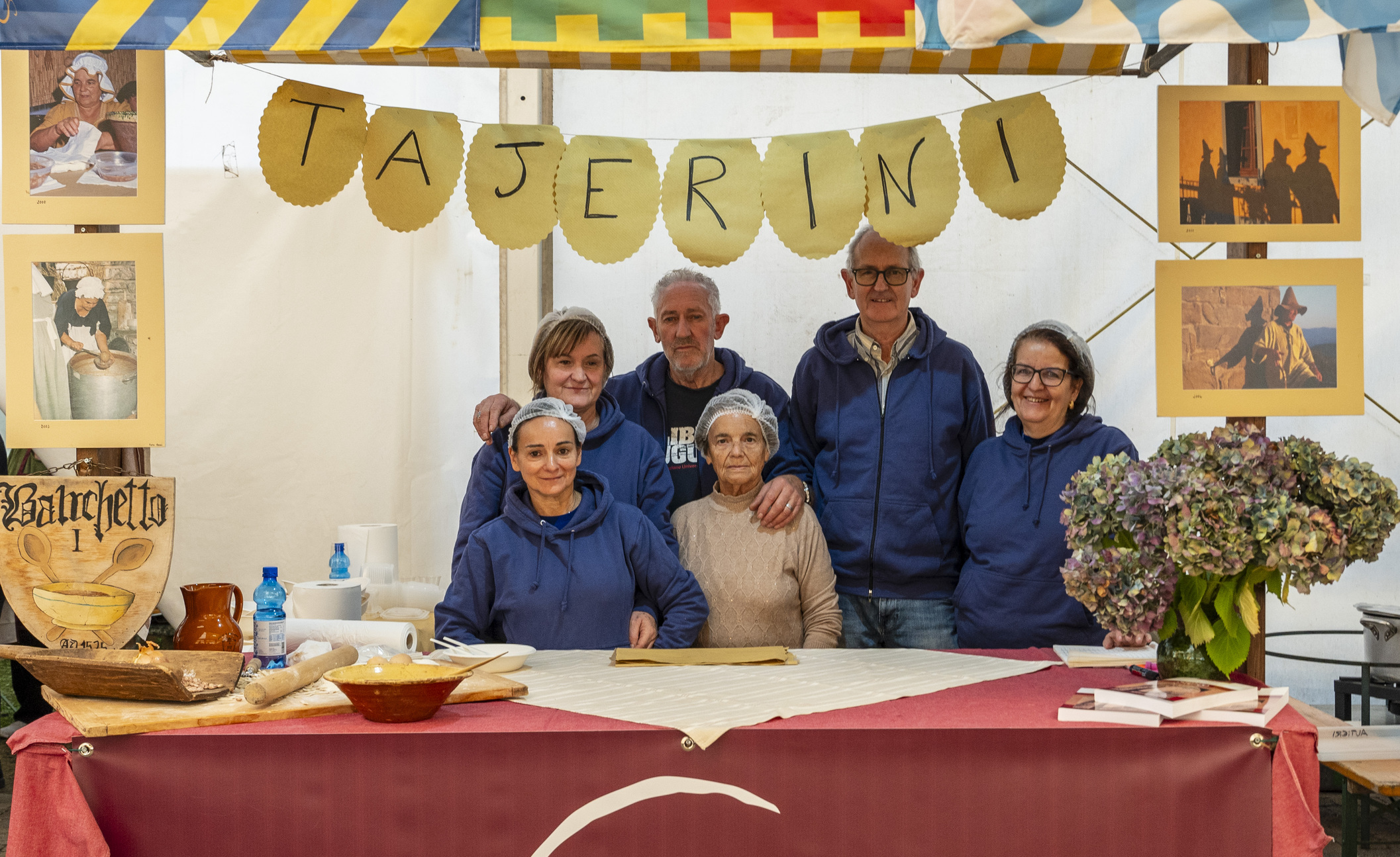 Foto Polis Sillico durante un evento