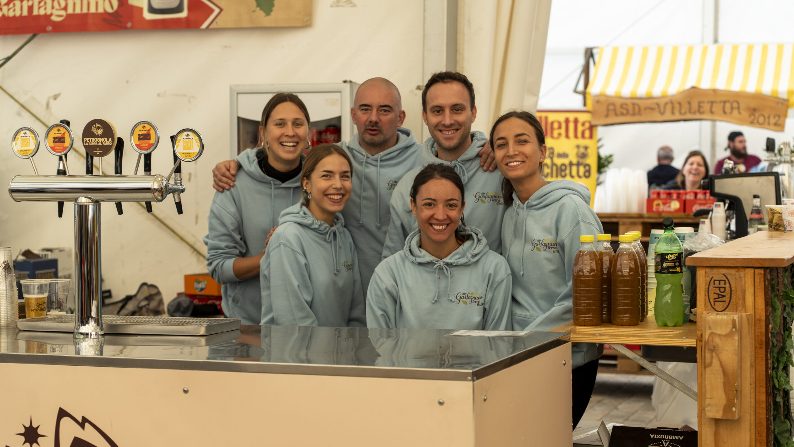 Foto Ass Compriamo a Castelnuovo durante un evento